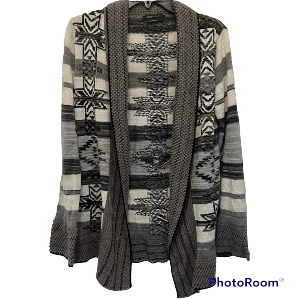 - BCBGmaxaria sz lg cardigan